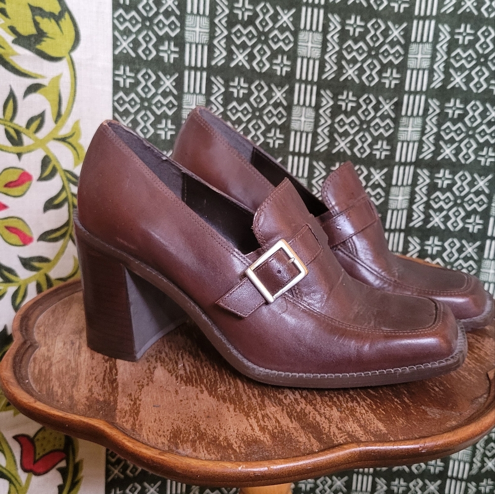 s7.5 Vintage Brown Leather Square Toe Shoes